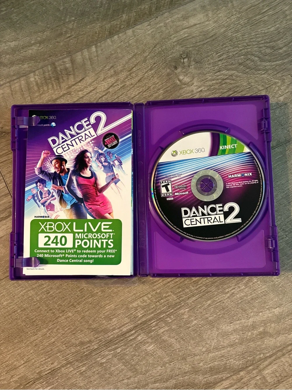 Dance Central 2 (Xbox 360, 2011) Complete CIB w/ Manual